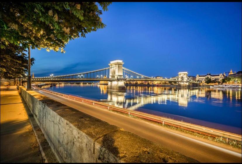 Paskal Themal Apartman, Free Parking Inside The Building Apartment Budapest Exterior photo